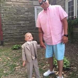 Meet your Posher, Dennis